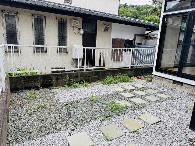 八王子市　弐分方町　中古戸建ての庭|～ガーデニングなども楽しめる庭付き～