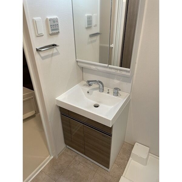 エスリードレジデンス江坂垂水町のキッチン