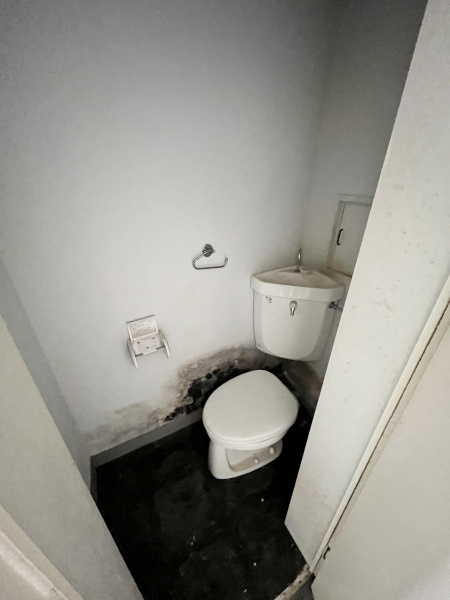 コスモ第11ビル　北の内装