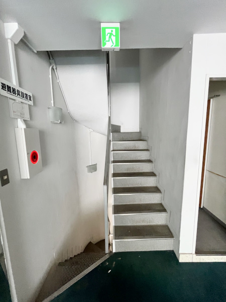 コスモ第11ビル　北の内装