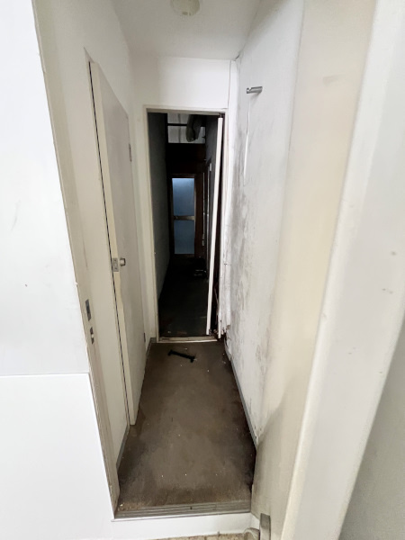 コスモ第11ビル　北の内装