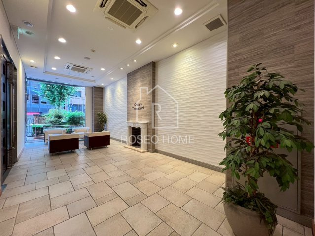 グランシス天満橋のロビー