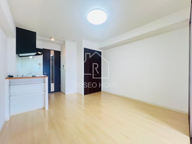 グランシス天満橋の居間・リビング