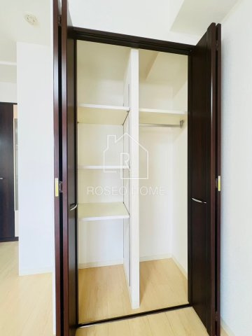 グランシス天満橋の収納|同マンション別部屋：参考写真