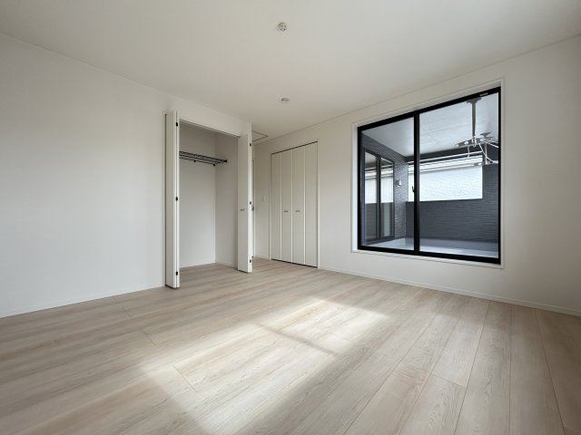 あきる野市野辺　新築戸建　2号棟！の洋室