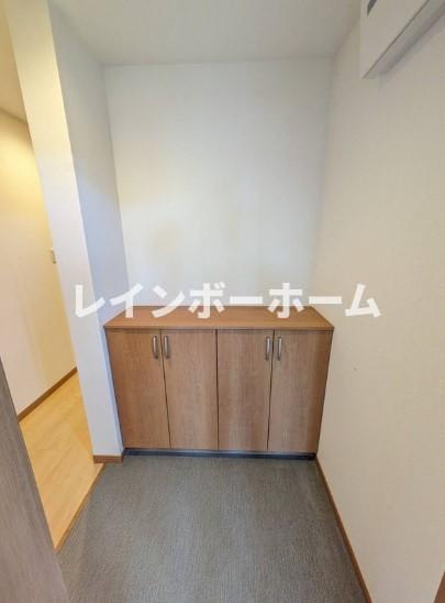 M.houseルビーの玄関