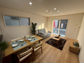 【居間・リビング】 | 川越市稲荷町　新築分譲　「上福岡駅」徒歩17分　敷地28坪　【高階南小学区】