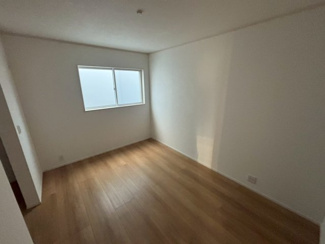 【洋室】 | 川越市稲荷町　新築分譲　「上福岡駅」徒歩17分　敷地28坪　【高階南小学区】