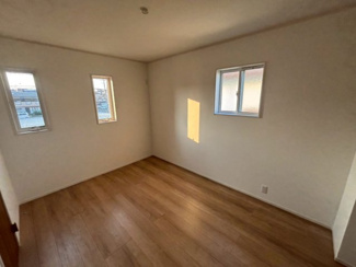 【洋室】 | 川越市稲荷町　新築分譲　「上福岡駅」徒歩17分　敷地28坪　【高階南小学区】