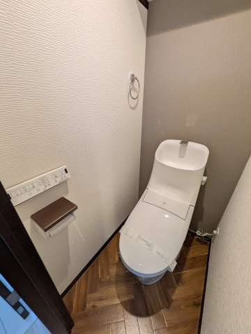 リビアングラス元住吉のトイレ