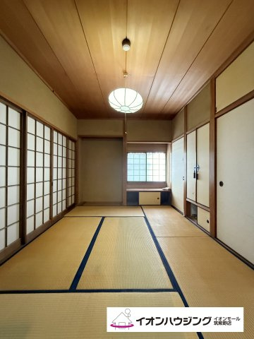 和室ならではの収納スペース。