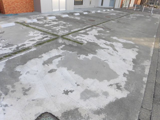 中央タワーズRiho大垣の駐車場