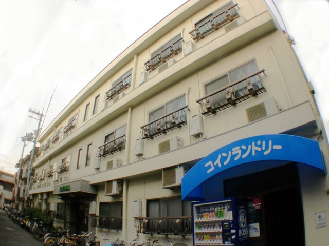 プレアール小若江の外観