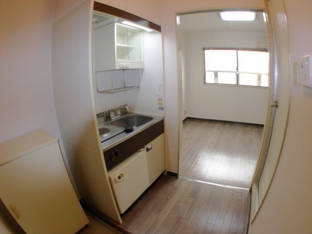 プレアール小若江のキッチン