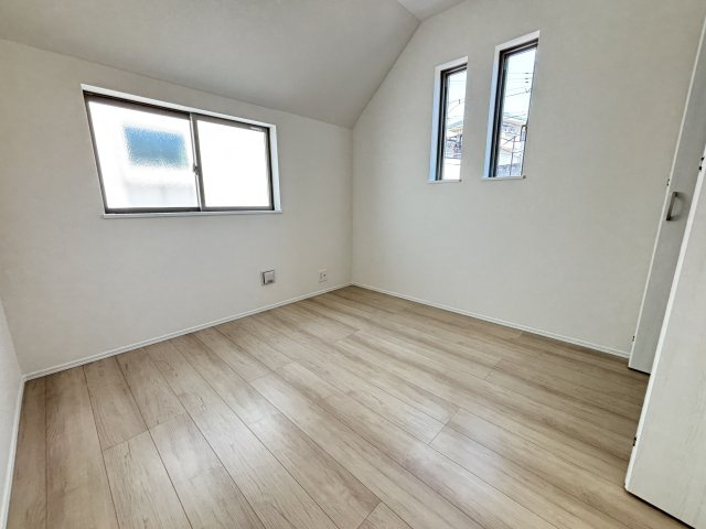 明石市東朝霧丘新築戸建の洋室