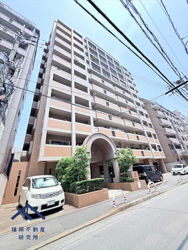 エクレール平尾の外観