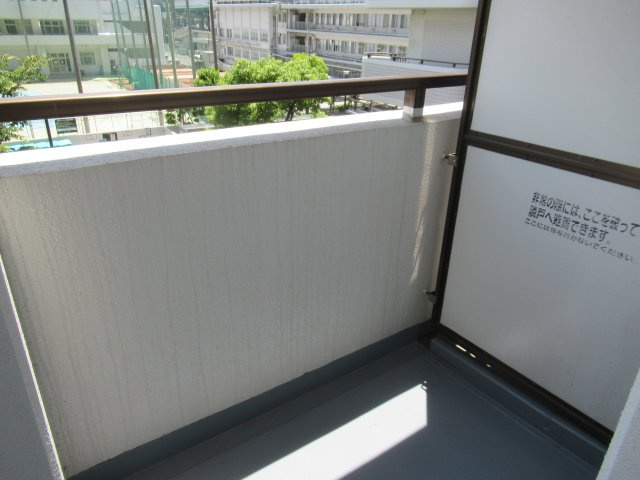 ハーバーランド神戸駅前３ＤＫのバルコニー|広々としたバルコニーです