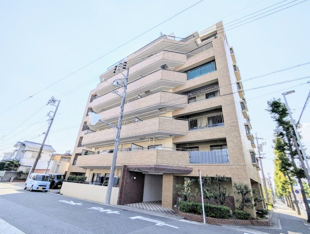 エスポア一社二の外観