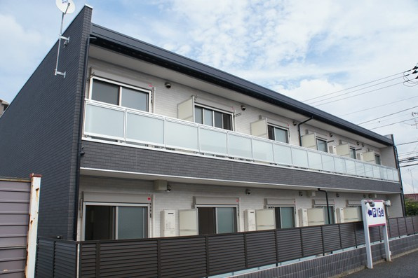 リブリ・コア西船の外観