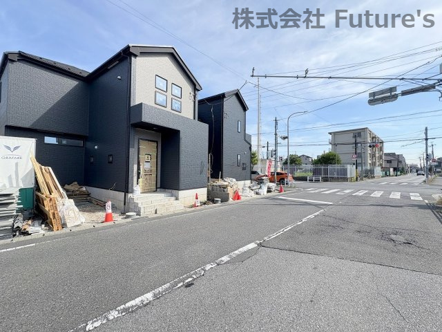 流山市鰭ヶ崎　新築戸建　全2棟　2号棟の前面道路含む現地写真|前面道路含む現地写真です。