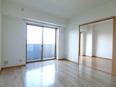 【居間・リビング】 | ベルナードサーモス