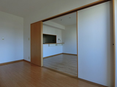 【居間・リビング】 | ベルナードサーモス