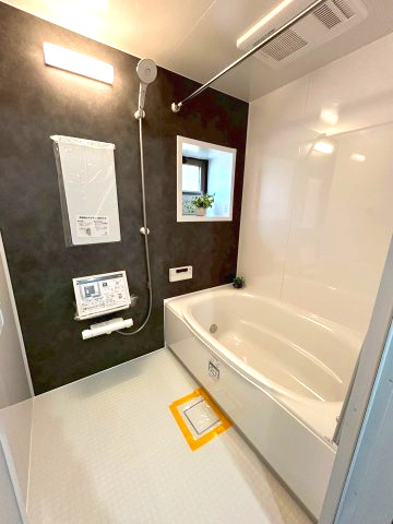 クレアーレ六甲道の浴室