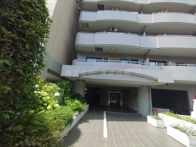 【外観】 | ラフィーネ川越 | 住環境良好です