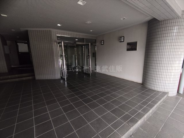 【エントランス】 | ラフィーネ川越 | 落ち着いたエントランスです