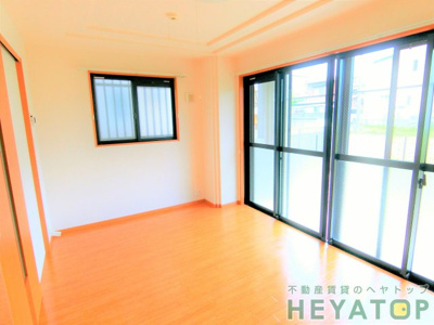 【内装】 | フェリーチェ | 洋室６.９帖（同仕様写真）