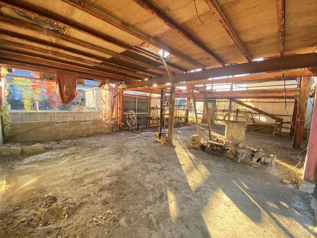 都城市広原町の中古一戸建の収納