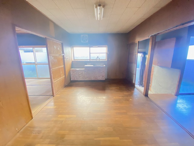 都城市広原町の中古一戸建のキッチン