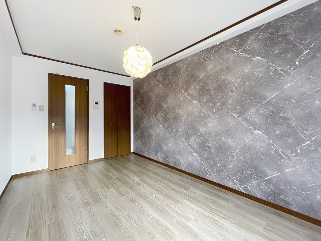 エムズコンフォートの洋室|コンパクトで使いやすい洋室です