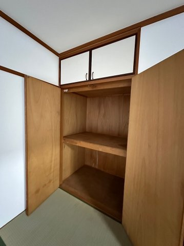 MJハイツ東別府の収納