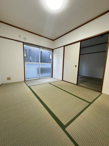 MJハイツ東別府の寝室