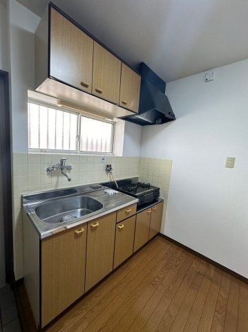 MJハイツ東別府のキッチン