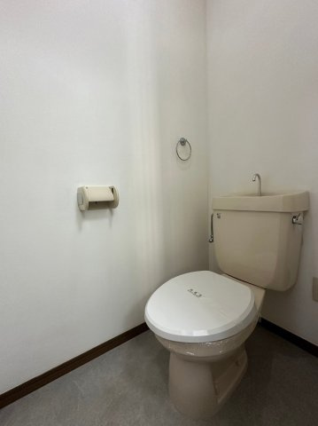 MJハイツ東別府のトイレ