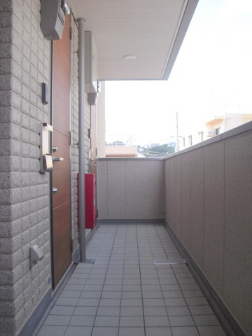 横浜市南区井土ケ谷上町の賃貸マンションのその他共用部分|共用廊下