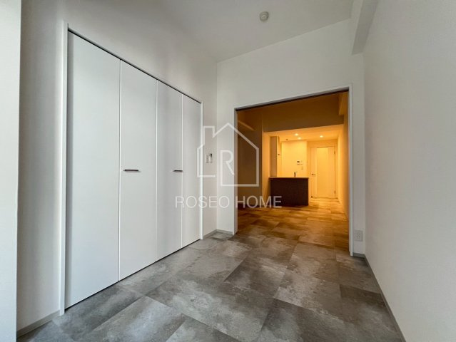 AMBITIOUS鎗屋町の洋室