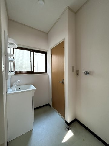 光多アパートの和室