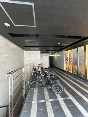 【ロビー】 | 第11シャルマンビル