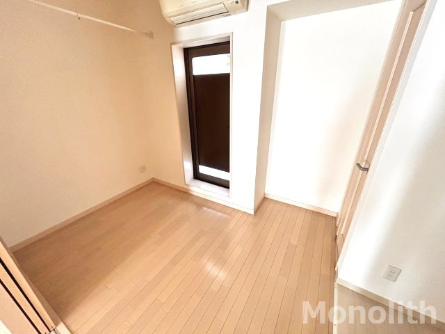 深井駅貸店舗の内装