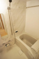 【浴室】 | YOUR MAISON よつばのクローバー | 追い焚き機能、浴室乾燥機付きバス。