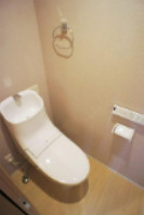 【トイレ】 | YOUR MAISON よつばのクローバー | 温水洗浄便座。