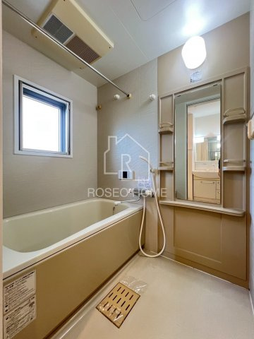 アリス・マナーガーデン谷町の浴室