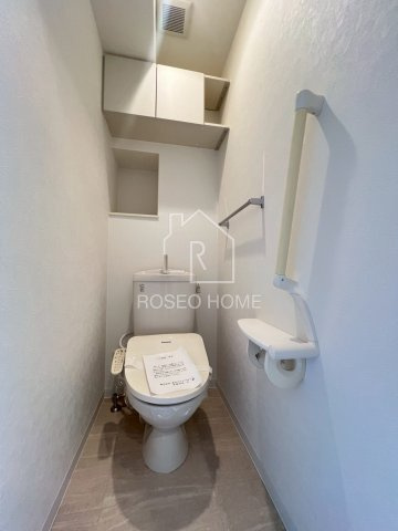 アリス・マナーガーデン谷町のトイレ