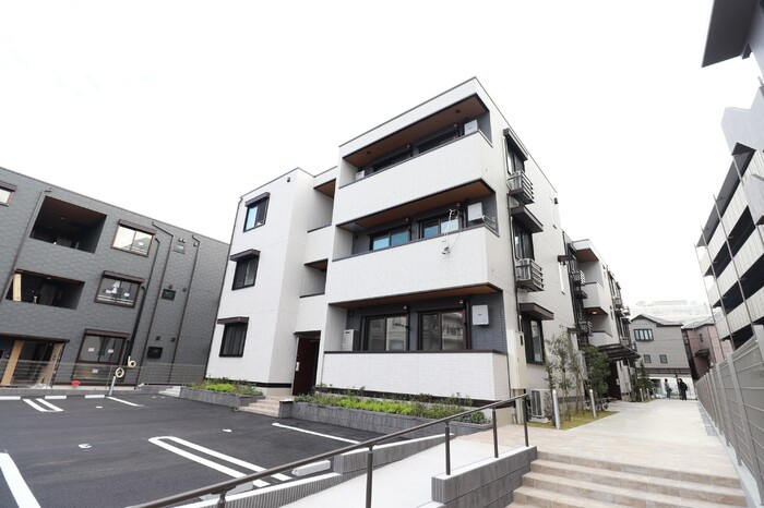 Blanc Cube(ﾌﾞﾗﾝ ｷｭｰﾌﾞ)