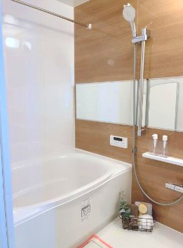 ローレルコート六甲篠原の浴室