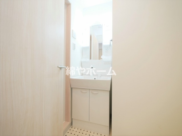 DWELL GALAXYの独立洗面台|独立洗面化粧台付き