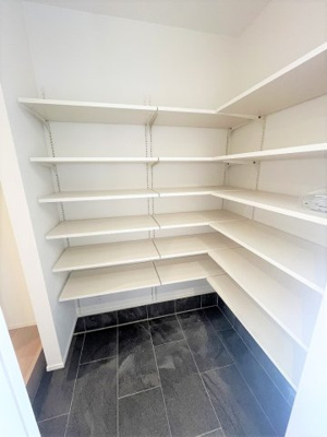 【玄関】 | 【仲介手数料３２０万円が無料！】■プレミアム仕様■角地